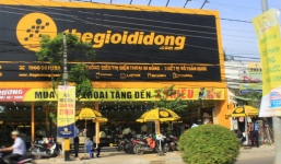 Hé lộ doanh thu của “ông lớn” di động